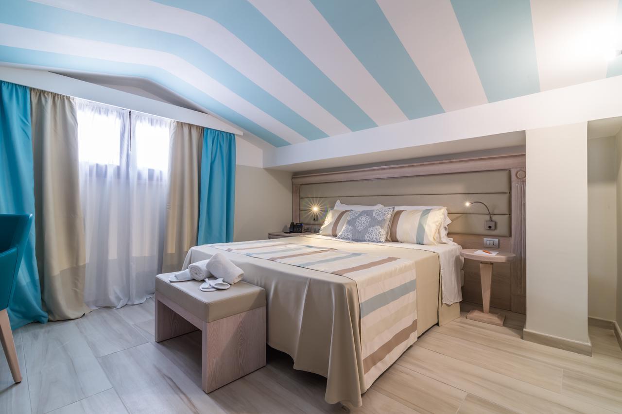 L'Ambasciata Hotel De Charme 卡利亚里 外观 照片